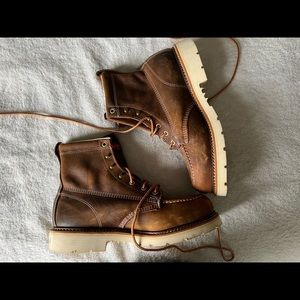 Thorogood steel tip boots. Lightly used, too big for me. Great work boot!